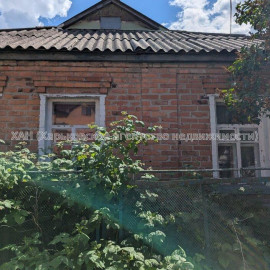 Продам дом, Кременчугская ул. , 61 м², 14 сот., без внутренних работ