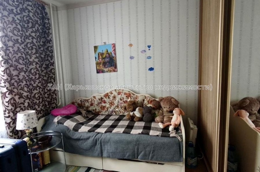 Продам квартиру, Чередниченковский пер. , 7 , 2  ком., 48 м², косметический ремонт 