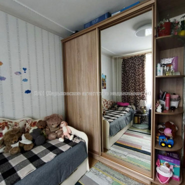 Продам квартиру, Чередниченковский пер. , 7 , 2  ком., 48 м², косметический ремонт 