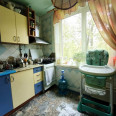 Продам квартиру, Чередниченковский пер. , 7 , 2  ком., 48 м², косметический ремонт 