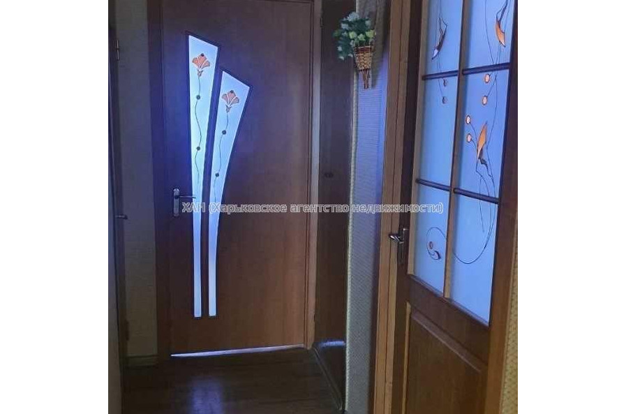 Продам квартиру, Старопрудная ул. , 3 кім., 60 м², косметический ремонт 