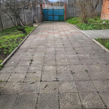 Продам дом, 180 м², 14 сот., советский ремонт 