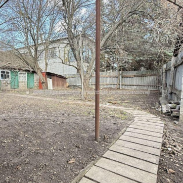 Продам дом, 180 м², 14 сот., советский ремонт 