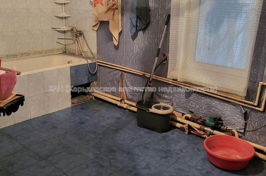 Продам дом, 180 м², 14 сот., советский ремонт 