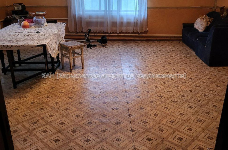 Продам дом, 180 м², 14 сот., советский ремонт 