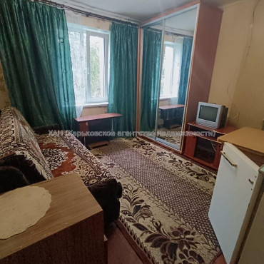 Продам квартиру, Соича ул. , 1 кім., 12 м², косметический ремонт 