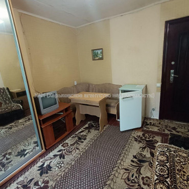 Продам квартиру, Соича ул. , 1 кім., 12 м², косметический ремонт 