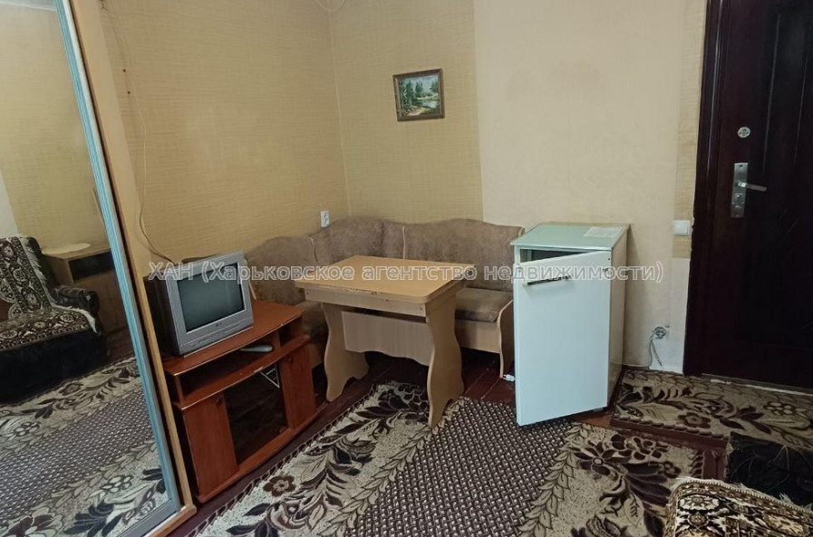 Продам квартиру, Соича ул. , 1 кім., 12 м², косметический ремонт 