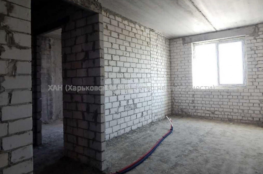 Продам квартиру, Шевченко ул. , 2  ком., 55 м², без внутренних работ 