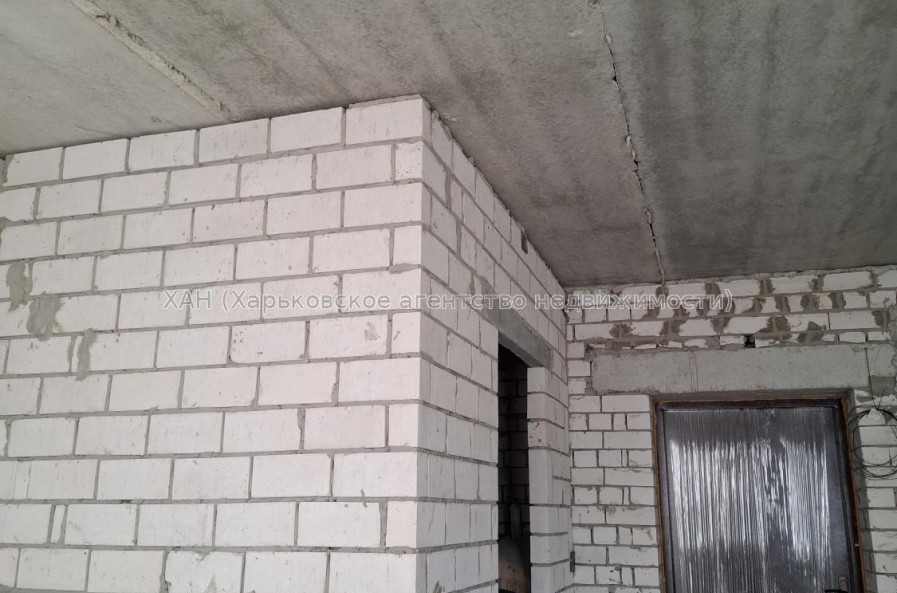 Продам квартиру, Казакевича ул. , 2  ком., 40 м², частичный ремонт 