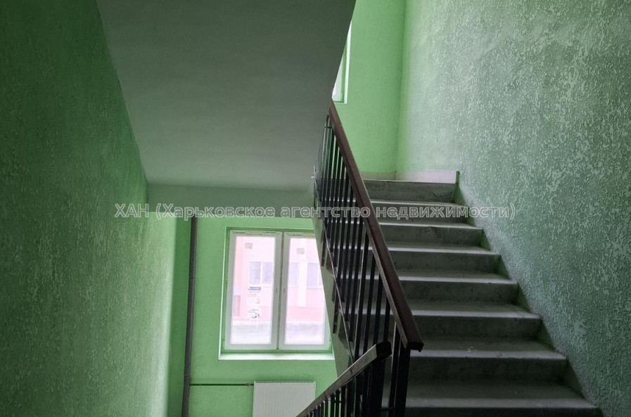 Продам квартиру, Казакевича ул. , 1 кім., 40 м², частичный ремонт 