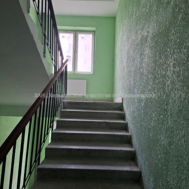 Продам квартиру, Казакевича ул. , 1 кім., 40 м², частичный ремонт 