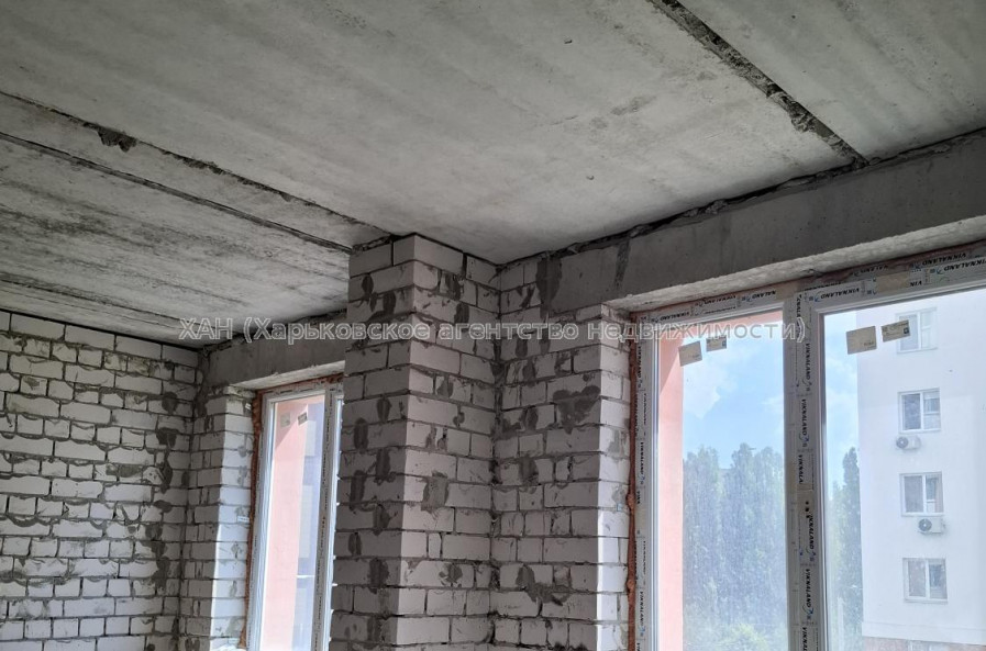Продам квартиру, Казакевича ул. , 2  ком., 40 м², частичный ремонт 
