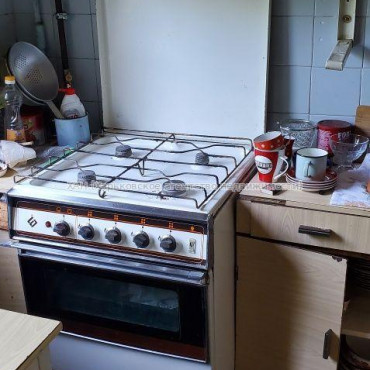Продам квартиру, Жасминовый б-р , 11 , 3 кім., 62 м², советский ремонт 