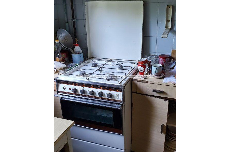Продам квартиру, Жасминовый б-р , 11 , 3 кім., 62 м², советский ремонт 