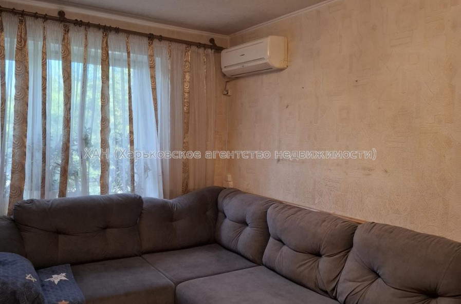 Продам квартиру, Глобинская ул. , 1  ком., 35.30 м², капитальный ремонт 