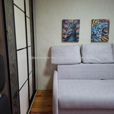 Продам квартиру, Глобинская ул. , 1  ком., 35.30 м², капитальный ремонт 