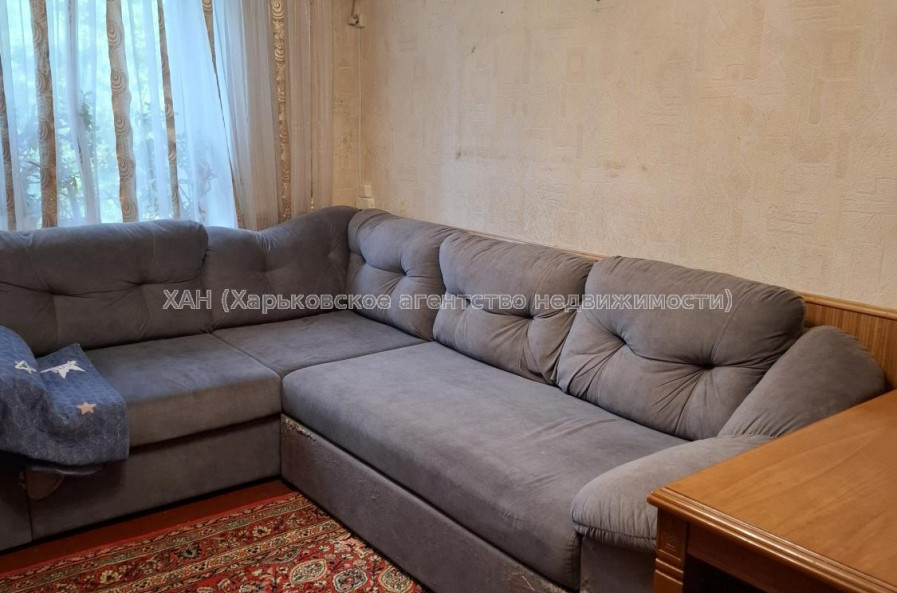 Продам квартиру, Глобинская ул. , 1  ком., 35.30 м², капитальный ремонт 