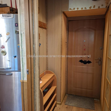 Продам квартиру, Глобинская ул. , 1  ком., 35.30 м², капитальный ремонт 