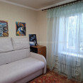 Продам квартиру, Глобинская ул. , 1  ком., 35.30 м², капитальный ремонт 