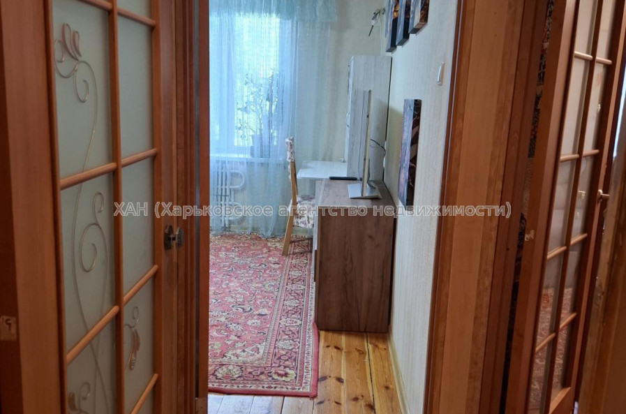 Продам квартиру, Глобинская ул. , 1  ком., 35.30 м², капитальный ремонт 