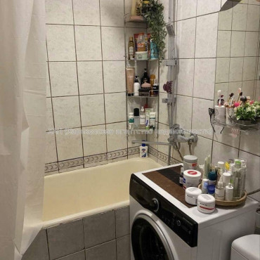 Продам квартиру, Петра Григоренко пр-т , 1 кім., 32 м², капитальный ремонт 