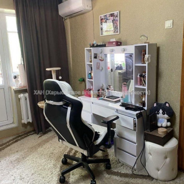 Продам квартиру, Петра Григоренко пр-т , 1 кім., 32 м², капитальный ремонт 