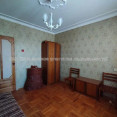 Продам квартиру, Единства ул. , 3  ком., 70 м², советский ремонт 