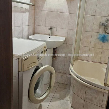 Продам квартиру, Григоровское шоссе , 3 кім., 67 м², косметический ремонт 