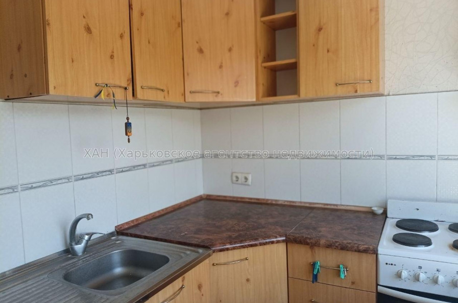 Продам квартиру, Ахсарова Энвера ул. , 1 кім., 34 м², капитальный ремонт 