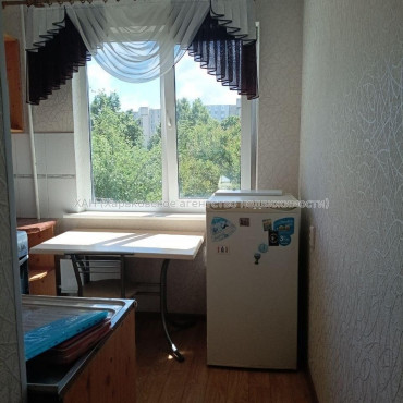 Продам квартиру, Ахсарова Энвера ул. , 1 кім., 34 м², капитальный ремонт 