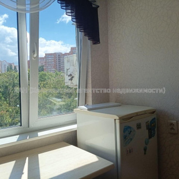 Продам квартиру, Ахсарова Энвера ул. , 1 кім., 34 м², капитальный ремонт 