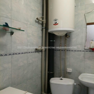 Продам квартиру, Ахсарова Энвера ул. , 1 кім., 34 м², капитальный ремонт 