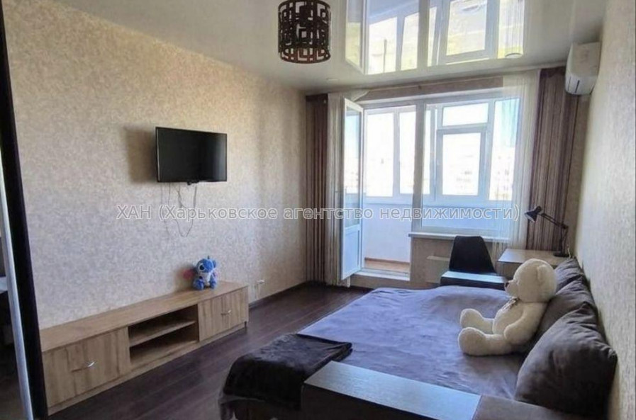 Продам квартиру, Ахсарова Энвера ул. , 1 кім., 34 м², капитальный ремонт 