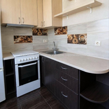 Продам квартиру, Ахсарова Энвера ул. , 1 кім., 34 м², капитальный ремонт 