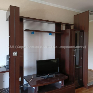 Продам квартиру, Ахсарова Энвера ул. , 1 кім., 34 м², капитальный ремонт 