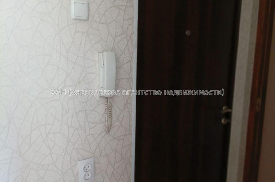 Продам квартиру, Ахсарова Энвера ул. , 1 кім., 34 м², капитальный ремонт 