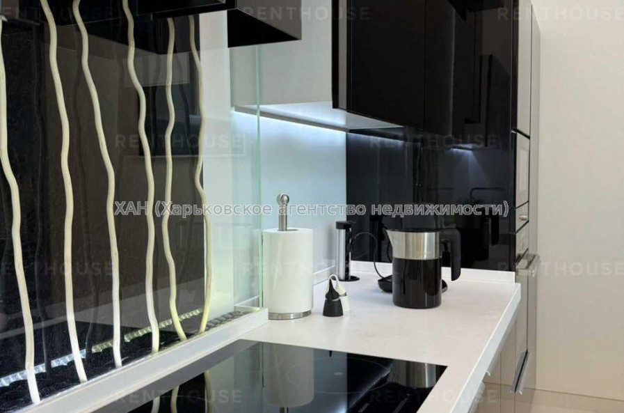 Продам квартиру, Банный пер. , 2  ком., 109 м², авторский дизайн 
