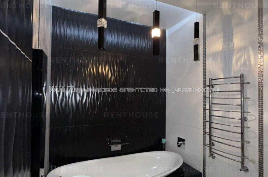 Продам квартиру, Банный пер. , 2  ком., 109 м², авторский дизайн 