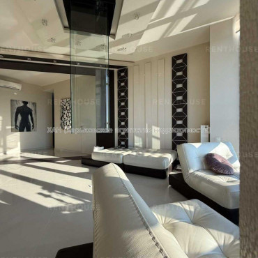 Продам квартиру, Банный пер. , 2  ком., 109 м², авторский дизайн 