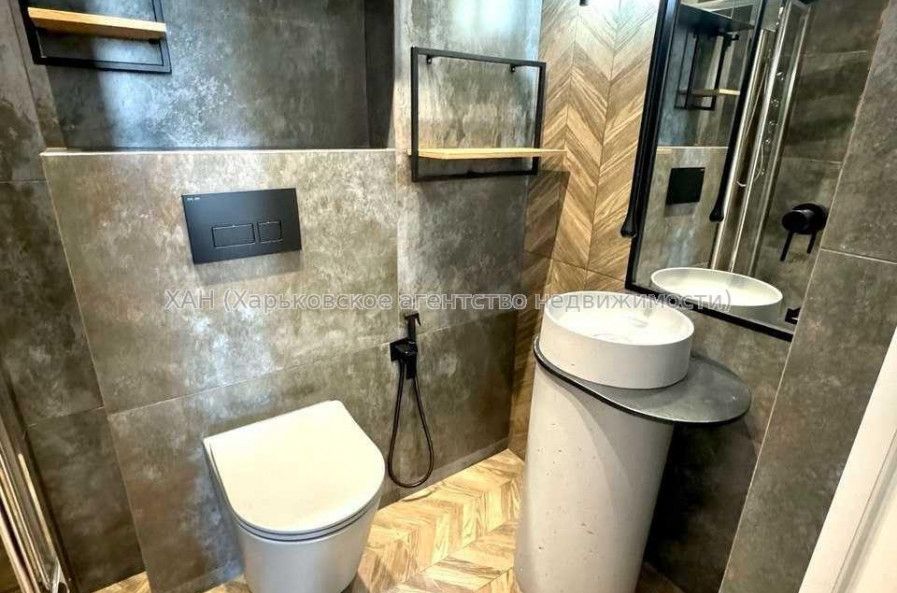 Продам квартиру, Григория Сковороды ул. , 1 кім., 42 м², авторский дизайн 