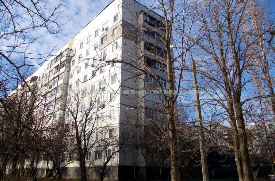 Сдам квартиру, Амосова ул. , 1  ком., 33 м², косметический ремонт 