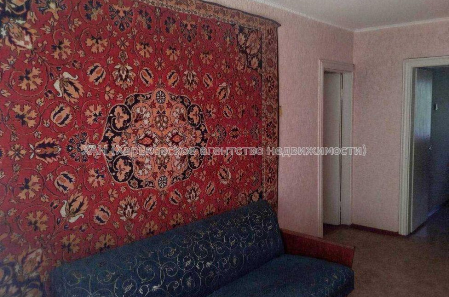 Продам квартиру, Ньютона ул. , 2 кім., 46 м², советский ремонт 