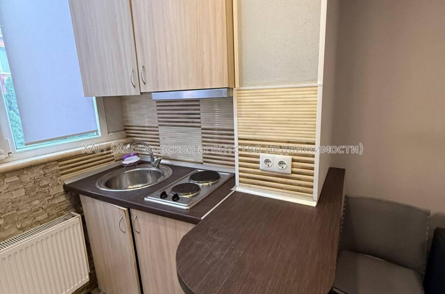 Продам квартиру, Шевченковский пер. , 1  ком., 20 м², капитальный ремонт 