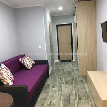 Продам квартиру, Шевченковский пер. , 1 кім., 20 м², капитальный ремонт 