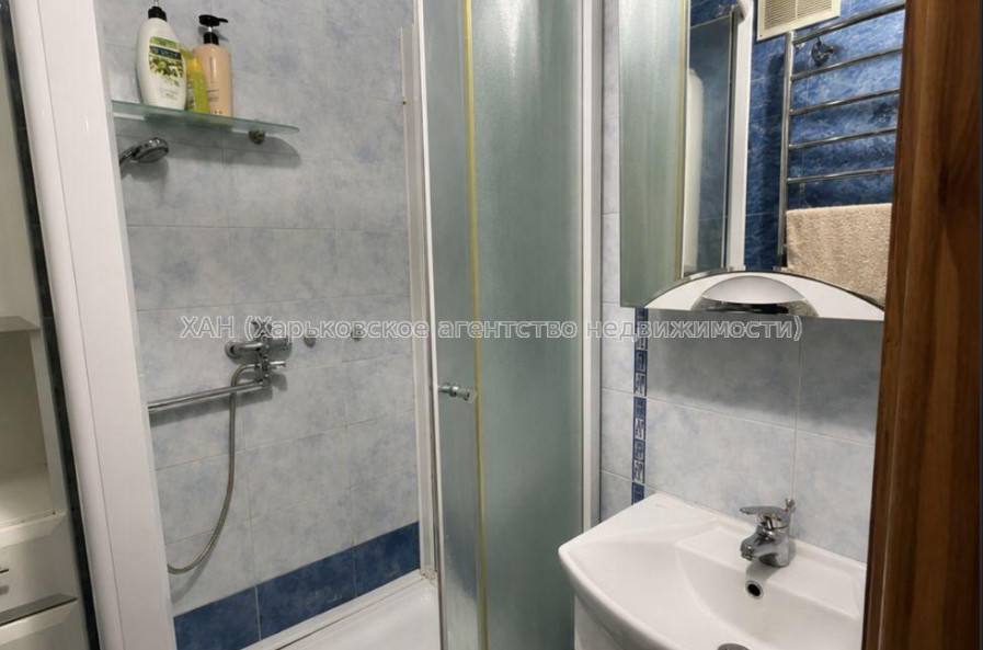 Продам квартиру, Георгия Тарасенко ул. , 2  ком., 45 м², капитальный ремонт 