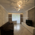 Продам квартиру, Георгия Тарасенко ул. , 2  ком., 45 м², капитальный ремонт 