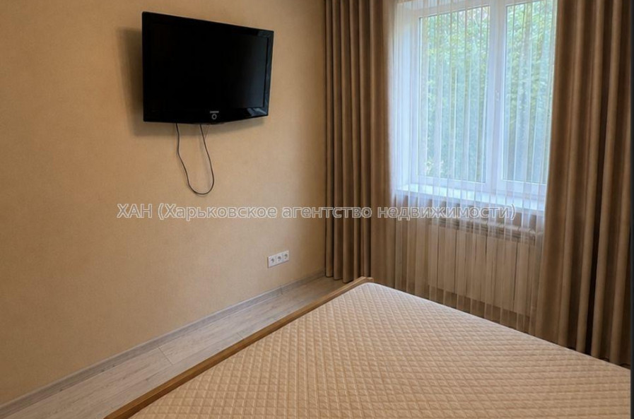 Продам квартиру, Георгия Тарасенко ул. , 2  ком., 45 м², капитальный ремонт 
