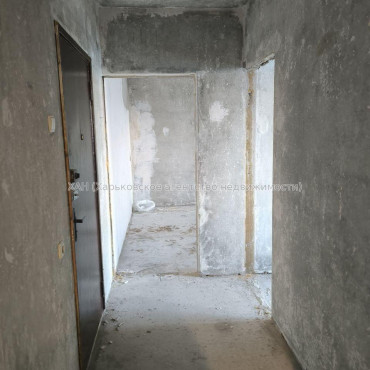 Продам квартиру, Мохначанская ул. , 2 кім., 56.30 м², без ремонта 