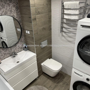 Продам квартиру, Жасминовый б-р , 3 кім., 56 м², евроремонт 